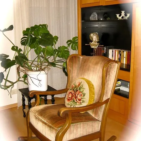 Konukevi City Center In Badenbaden 3*